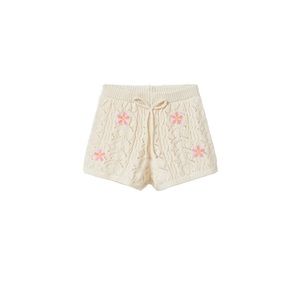 Zara floral shorts to big for my girl